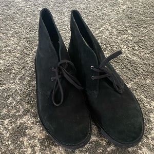 Clarks Black Suede Chukka Low Boot